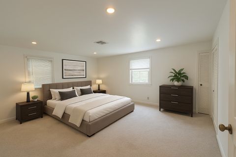 Tiny photo for 530 S Dryden Place, Arlington Heights, IL 60005 (MLS # 12406826)