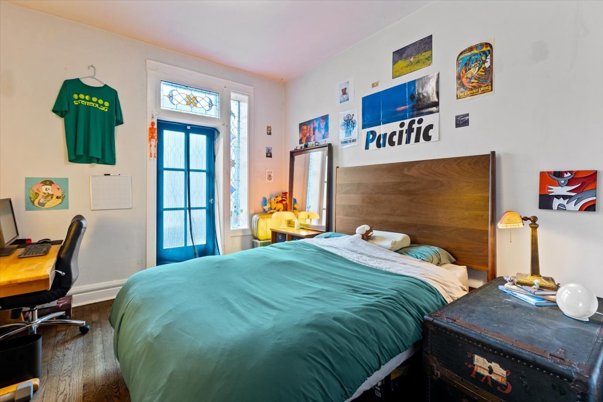 5114 N KENMORE Avenue 2N