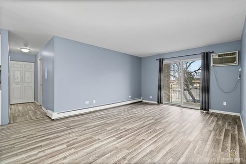 Tiny photo for 983 Crimson Court #2-206, Prospect Heights, IL 60070 (MLS # 12608835)