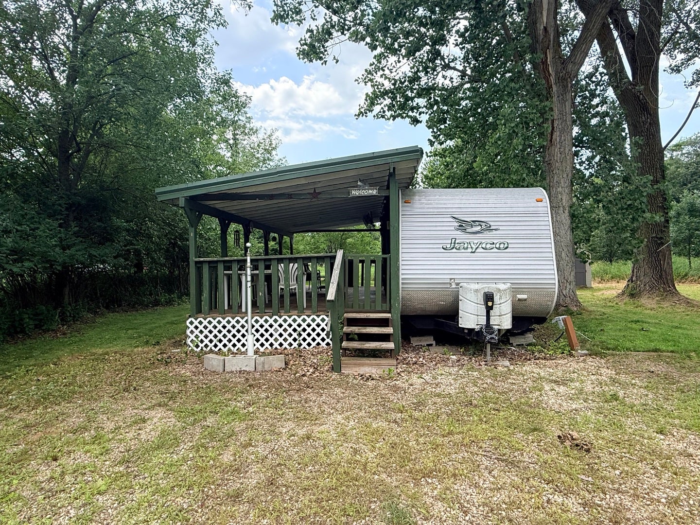 19-21 Woodhaven lakes