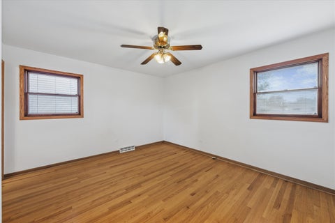 Tiny photo for 303 E Butterfield Road, Elmhurst, IL 60126 (MLS # 12790351)