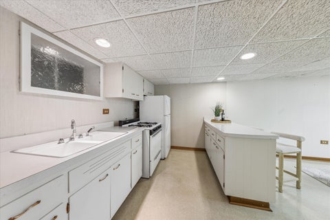 Tiny photo for 303 E Butterfield Road, Elmhurst, IL 60126 (MLS # 12790351)