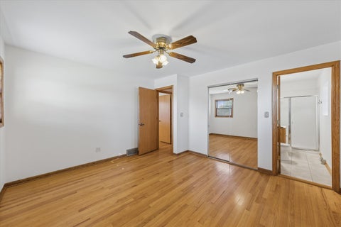 Tiny photo for 303 E Butterfield Road, Elmhurst, IL 60126 (MLS # 12790351)