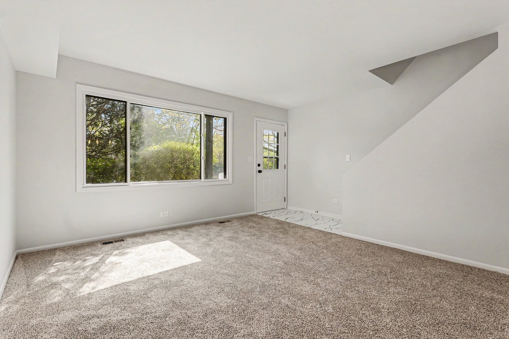 151 S Ruga Court