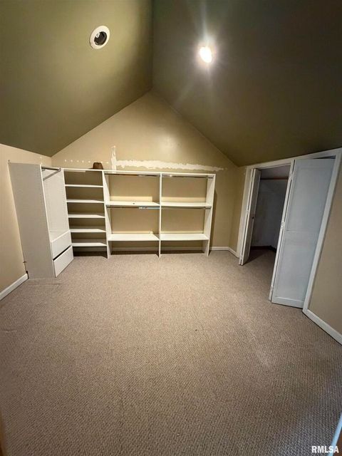 Tiny photo for 1020 GIRARD Street, Metropolis, IL 62960 (MLS # EB459911)