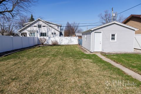 Tiny photo for 975 W Park Drive, Kankakee, IL 60901 (MLS # 12588228)