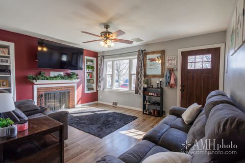 Tiny photo for 975 W Park Drive, Kankakee, IL 60901 (MLS # 12588228)