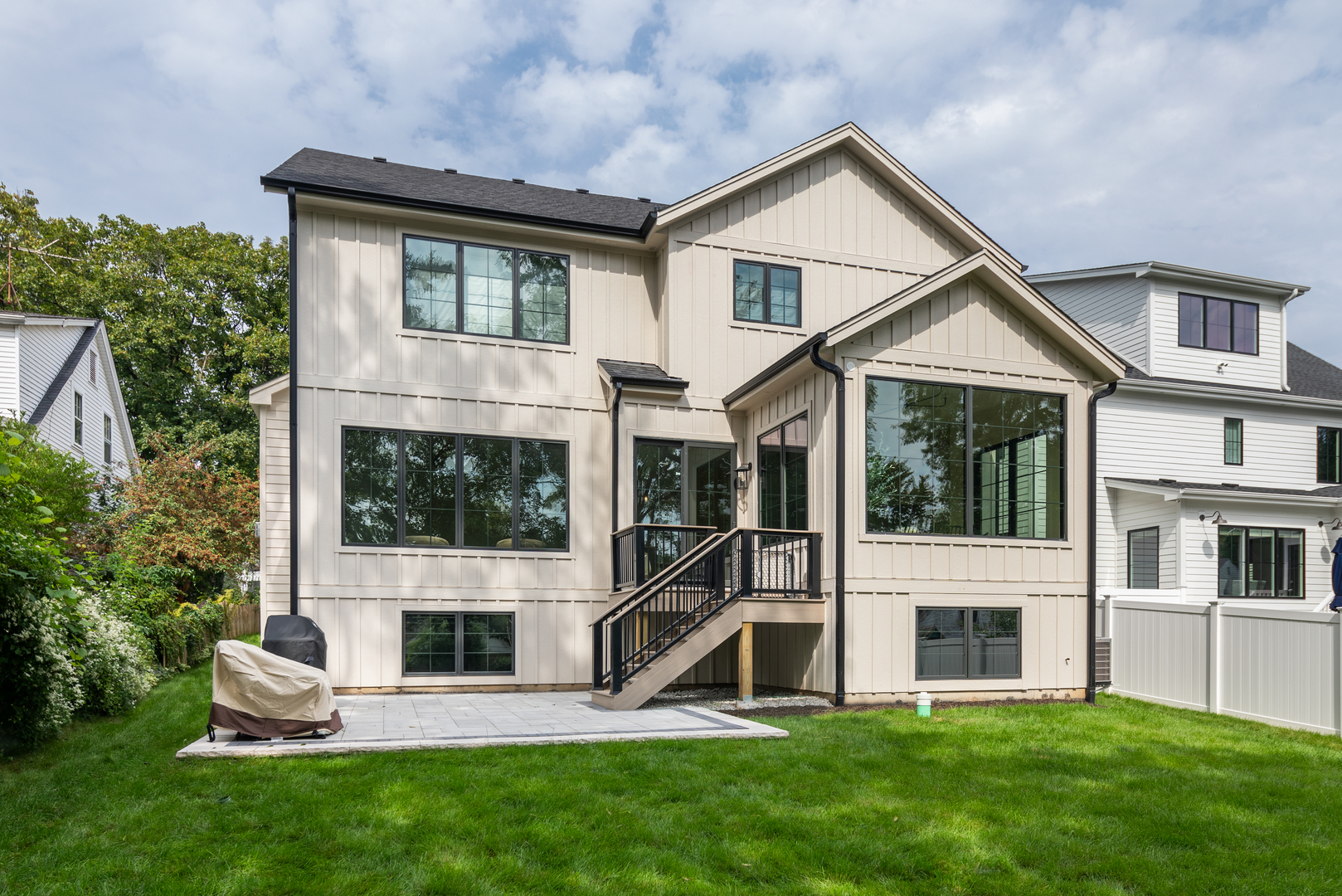 24w040 Burlington (Lot 2) Avenue