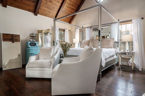 Tiny photo for 9695 Ridgeview Road, Belvidere, IL 61008 (MLS # 12588586)