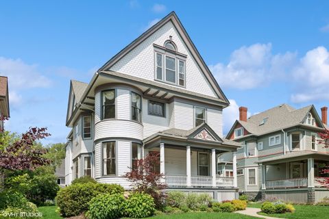 235 S Grove Avenue Oak Park IL 60302