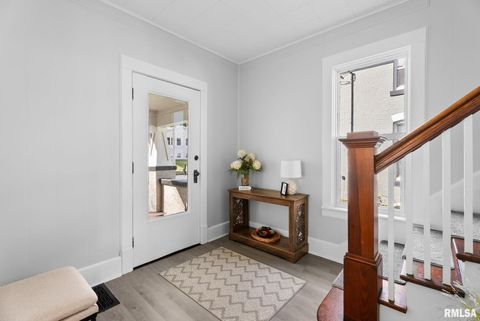 Tiny photo for 2326 5TH Street, Moline, IL 61265 (MLS # QC4267795)