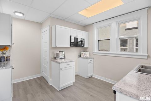 Tiny photo for 2326 5TH Street, Moline, IL 61265 (MLS # QC4267795)