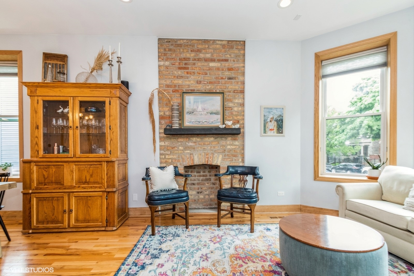3428 W Belden Avenue 1