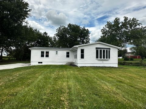 Photo of 764 Brooklyn Road, West Brooklyn, IL 61378 (MLS # 12458261)