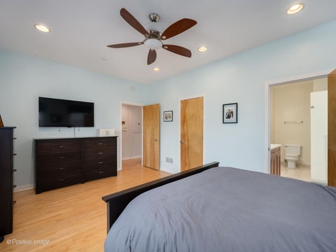 Tiny photo for 3417 N Bosworth Street #2, Chicago, IL 60657 (MLS # 12771868)