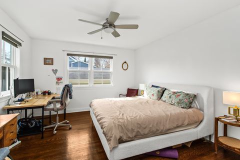 Tiny photo for 1460 Dewey Avenue, Evanston, IL 60201 (MLS # 12574277)
