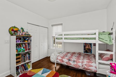 Tiny photo for 1460 Dewey Avenue, Evanston, IL 60201 (MLS # 12574277)