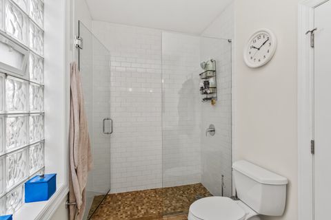 Tiny photo for 1460 Dewey Avenue, Evanston, IL 60201 (MLS # 12574277)