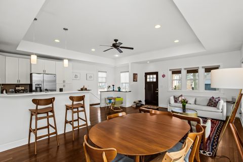 Tiny photo for 1460 Dewey Avenue, Evanston, IL 60201 (MLS # 12574277)