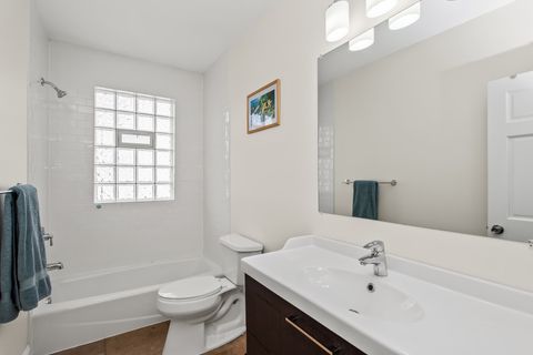 Tiny photo for 1460 Dewey Avenue, Evanston, IL 60201 (MLS # 12574277)