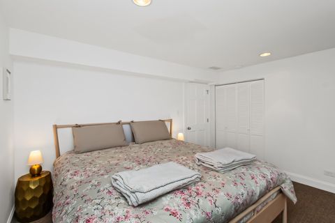 Tiny photo for 1460 Dewey Avenue, Evanston, IL 60201 (MLS # 12574277)