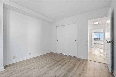 Tiny photo for 3950 N Lake Shore Drive #1730, Chicago, IL 60613 (MLS # 12549640)