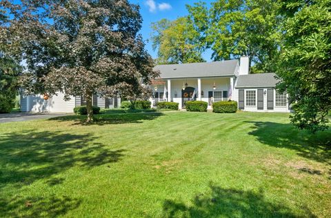 Photo of 2647 1st Private Road, Flossmoor, IL 60422 (MLS # 12491100)