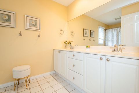 Tiny photo for 5 Inverness Drive, Bourbonnais, IL 60914 (MLS # 12499897)