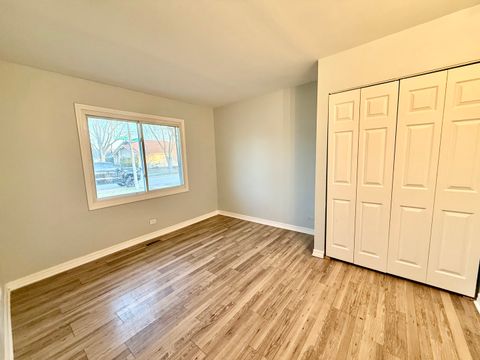Tiny photo for 5522 W Celebrity Circle, Hanover Park, IL 60133 (MLS # 12597217)