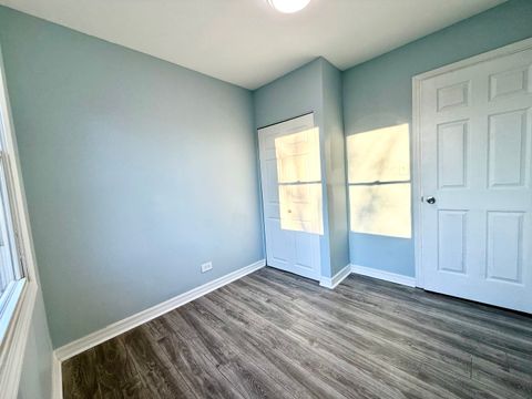 Tiny photo for 5522 W Celebrity Circle, Hanover Park, IL 60133 (MLS # 12597217)