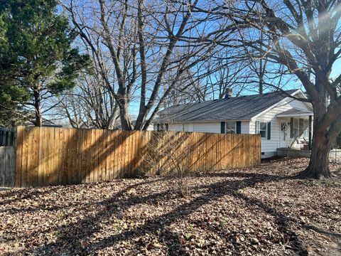 Tiny photo for 207 SW 6th Street, Atlanta, IL 61723 (MLS # 12598947)