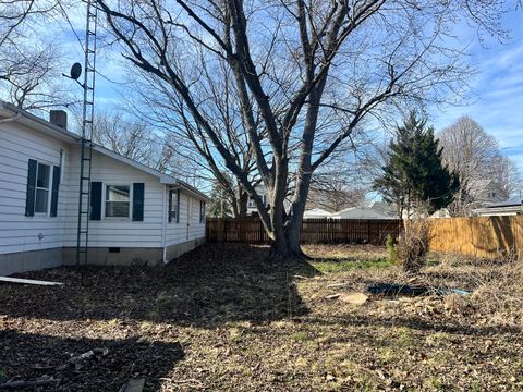 Tiny photo for 207 SW 6th Street, Atlanta, IL 61723 (MLS # 12598947)