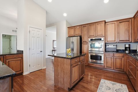 Tiny photo for 1184 Patrick Henry Parkway, Bolingbrook, IL 60490 (MLS # 12577760)