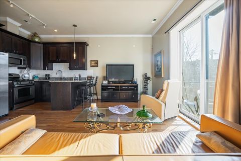 Tiny photo for 207 E 31st Street #2G, Chicago, IL 60616 (MLS # 12578678)