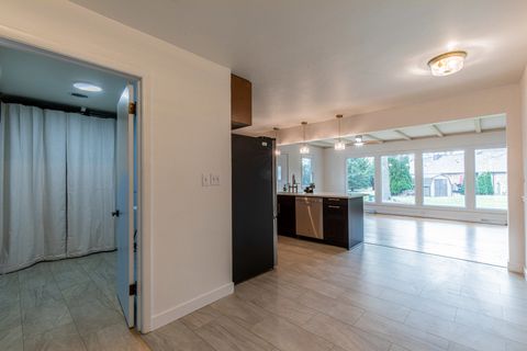 Tiny photo for 1014 Sunset Drive, Princeton, IL 61356 (MLS # 12558395)