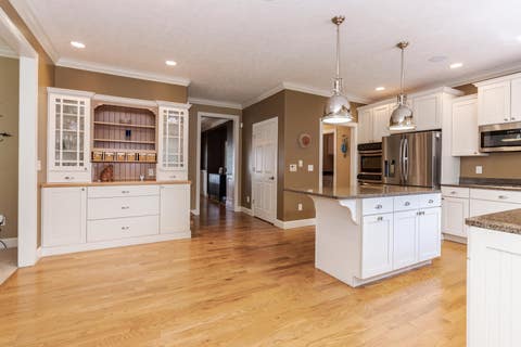 Tiny photo for 15 Strawberry Road, Bloomington, IL 61704 (MLS # 12716096)