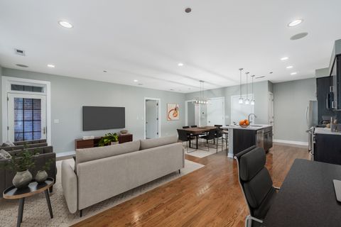Tiny photo for 3844 N Ashland Avenue #21, Chicago, IL 60613 (MLS # 12480661)