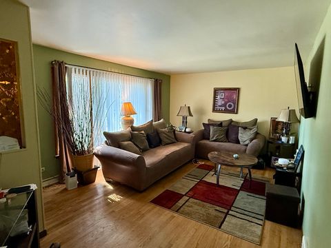 Tiny photo for 644 E 162nd Street, South Holland, IL 60473 (MLS # 12503807)