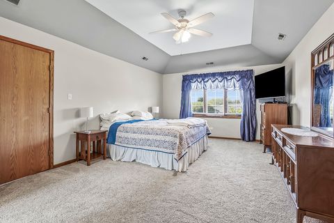 Tiny photo for 705 Ridgefield Road, New Lenox, IL 60451 (MLS # 12657896)