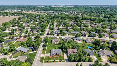 Tiny photo for 705 Ridgefield Road, New Lenox, IL 60451 (MLS # 12657896)