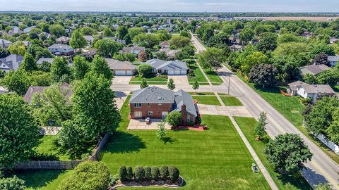 Tiny photo for 705 Ridgefield Road, New Lenox, IL 60451 (MLS # 12657896)