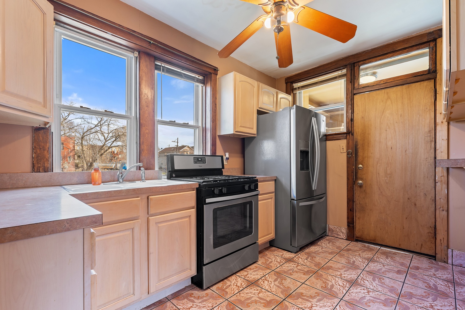 4445 S Vincennes Avenue 2