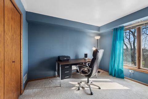 Tiny photo for 9906 Shady Lane #3SW, Orland Park, IL 60462 (MLS # 12604963)