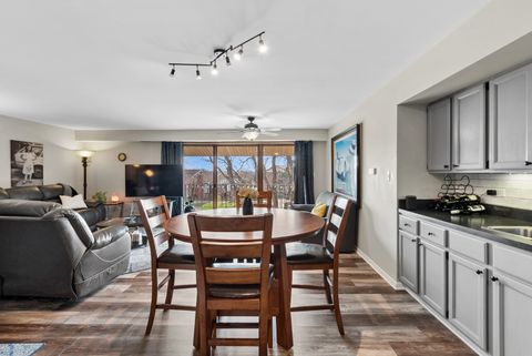 Tiny photo for 9906 Shady Lane #3SW, Orland Park, IL 60462 (MLS # 12604963)