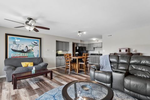 Tiny photo for 9906 Shady Lane #3SW, Orland Park, IL 60462 (MLS # 12604963)