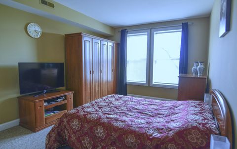 Tiny photo for Palatine, IL 60067 (MLS # 12565275)