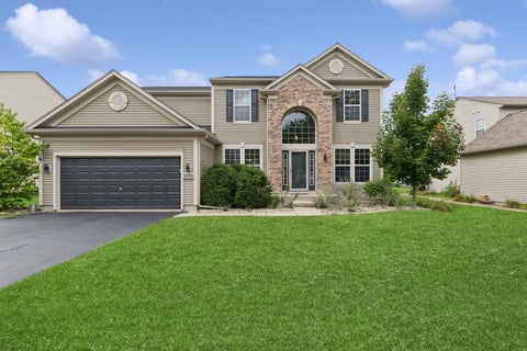 Photo of 3109 Erika Lane, Carpentersville, IL 60110 (MLS # 12747245)