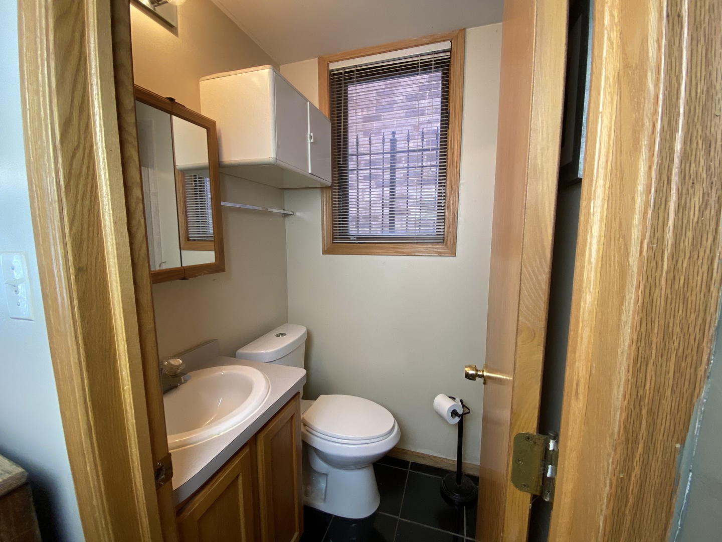 2442 W Fillmore Street