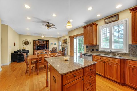 Tiny photo for 445 S Maple Street, Itasca, IL 60143 (MLS # 12639720)
