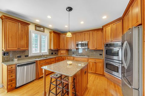 Tiny photo for 445 S Maple Street, Itasca, IL 60143 (MLS # 12639720)